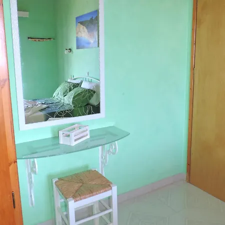 Argyros Apartment *